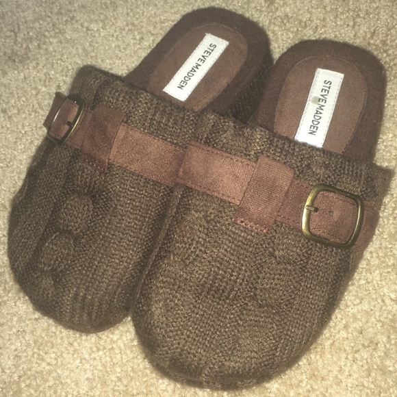 steve madden slip ons sandals